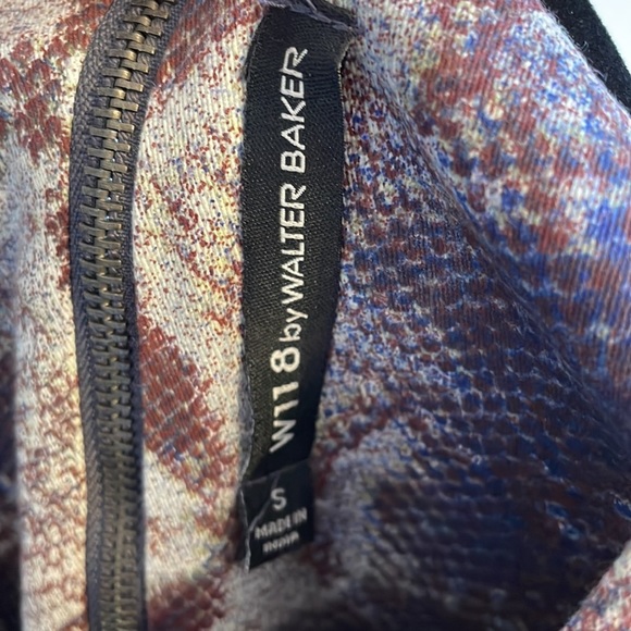 W118 by Walter Baker Bodycon Snakeskin Short Sleeve Back Zip Dress, sz S - Picture 7 of 13